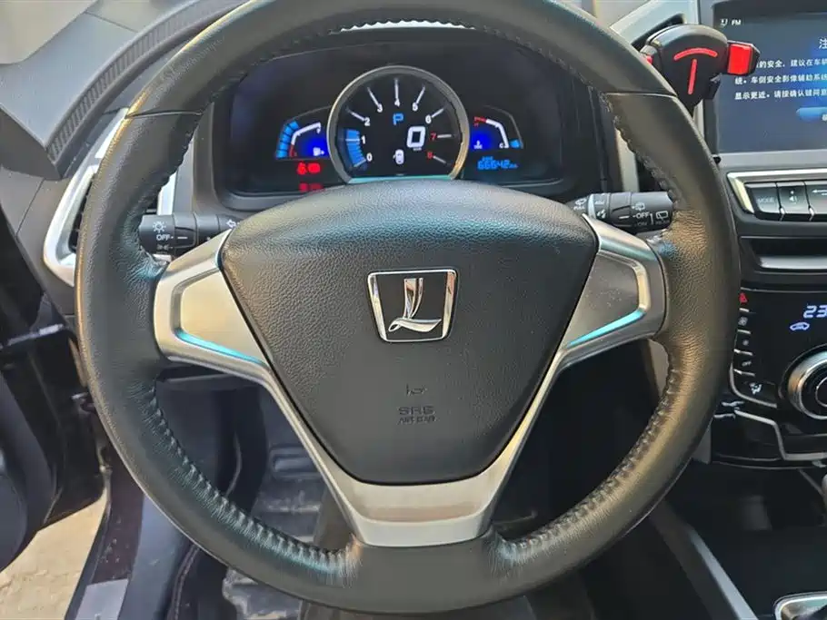 Luxgen Excellent 6 SUV