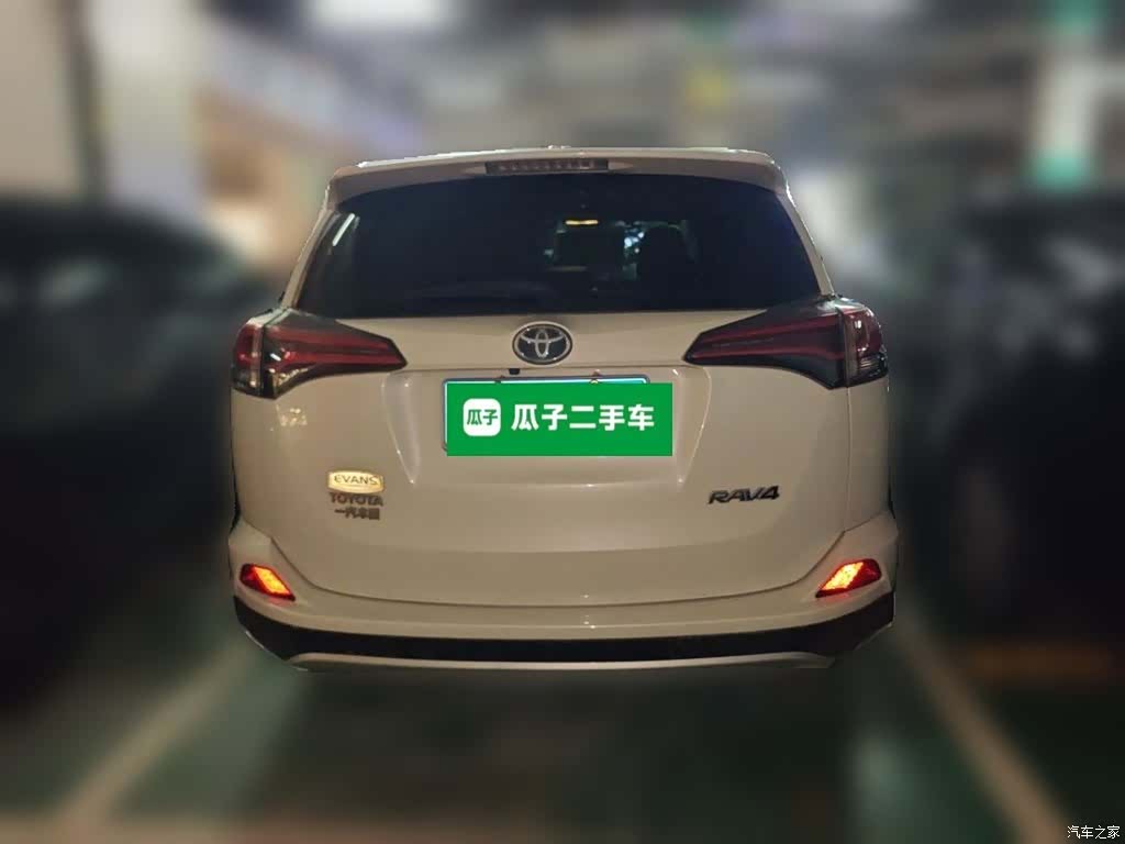 Toyota RAV4, 2016 4