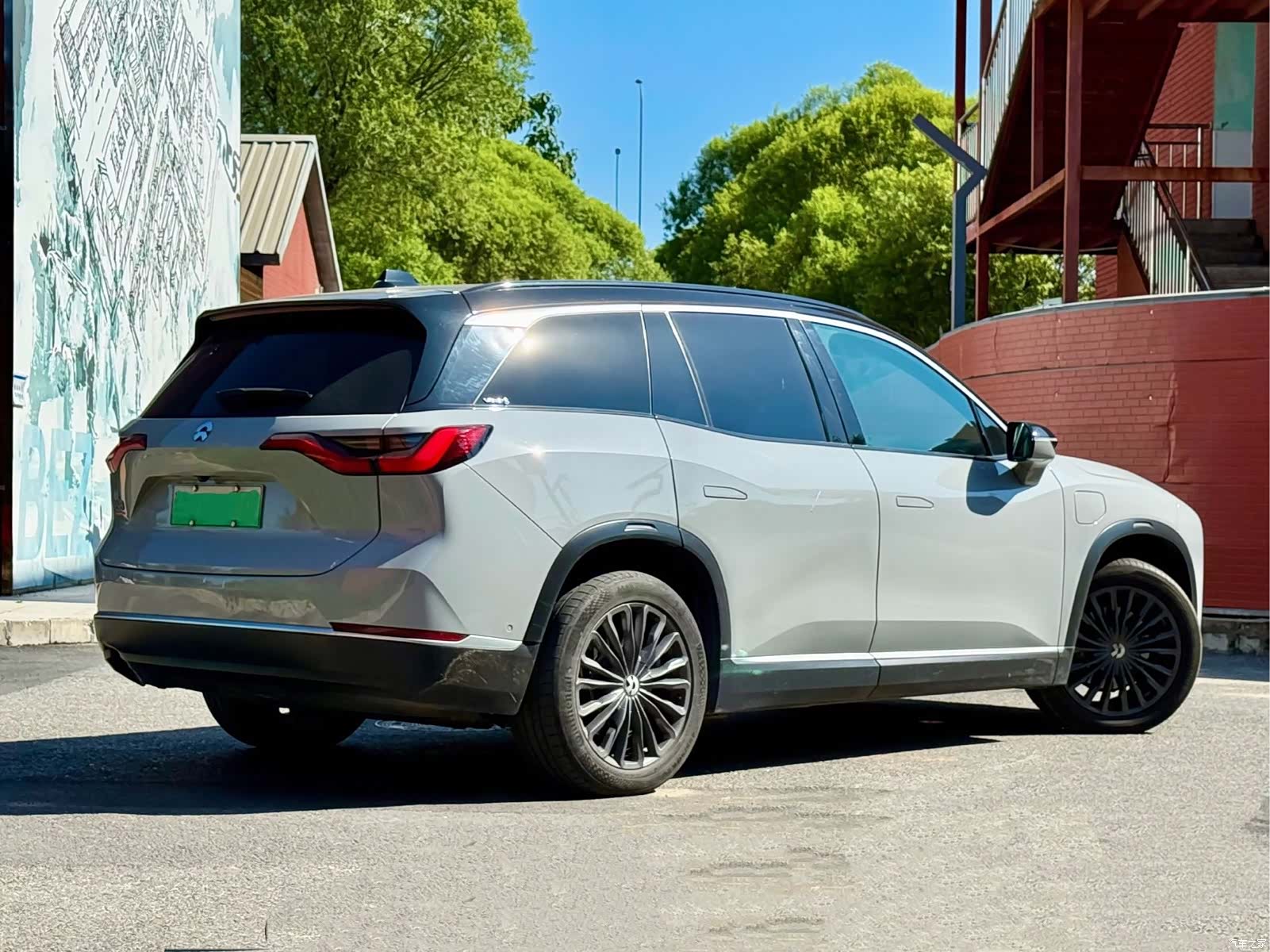 NIO ES8, 2021 9