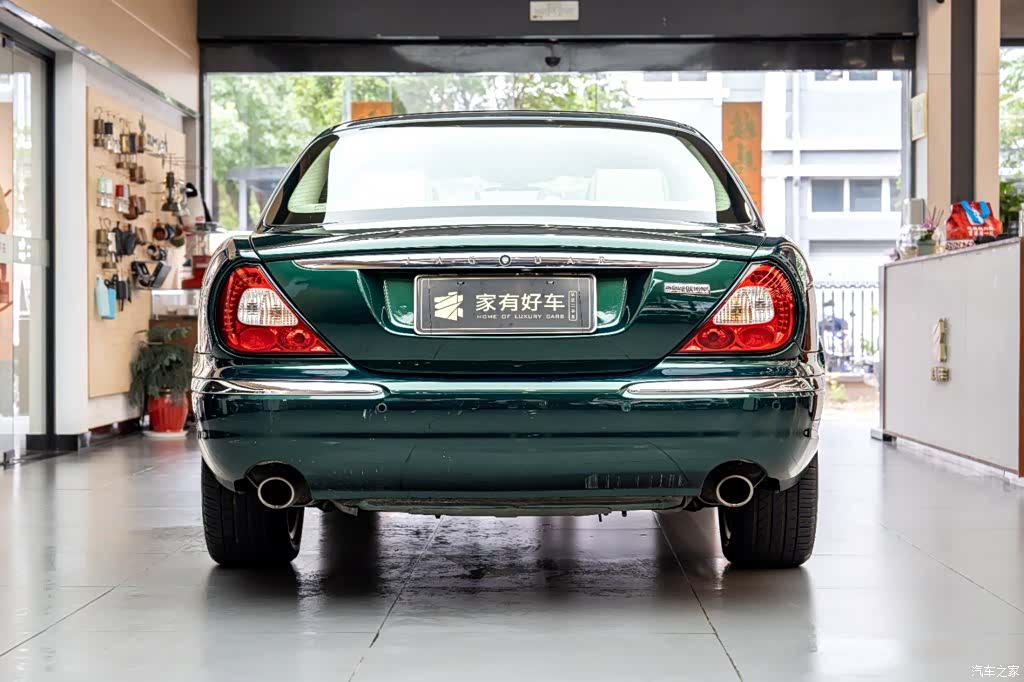 Jaguar XJ, 2006 все фото