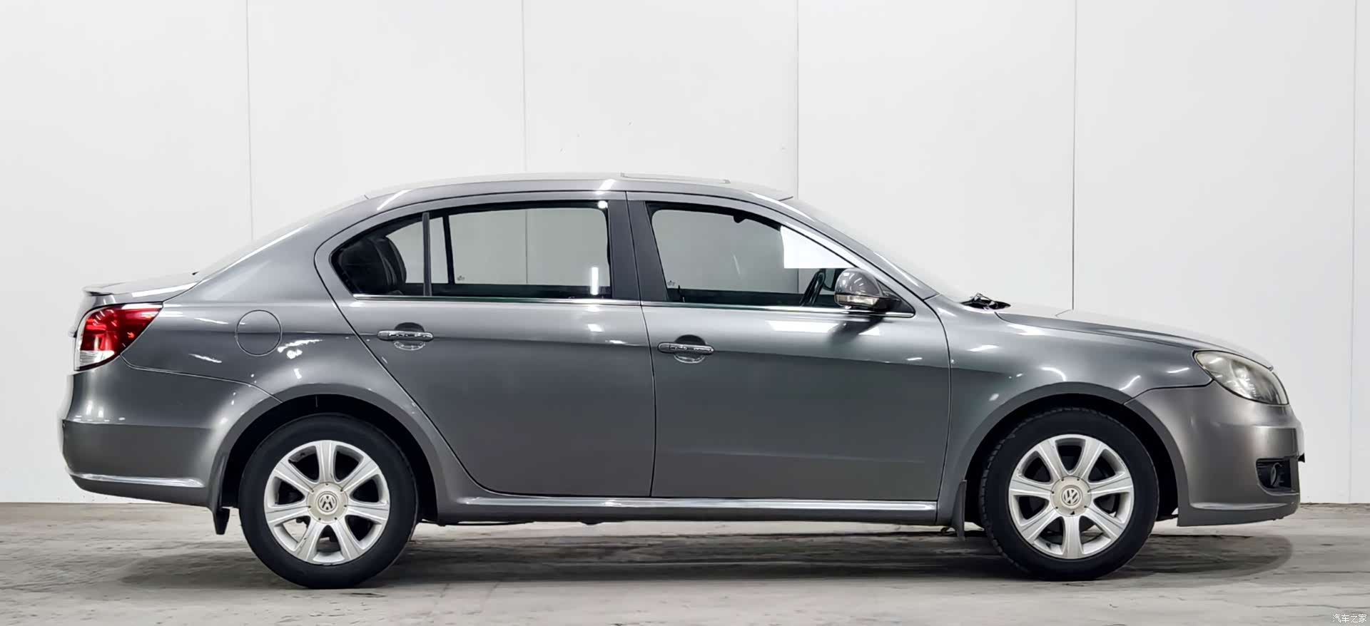 Volkswagen Lavida, 2012 8
