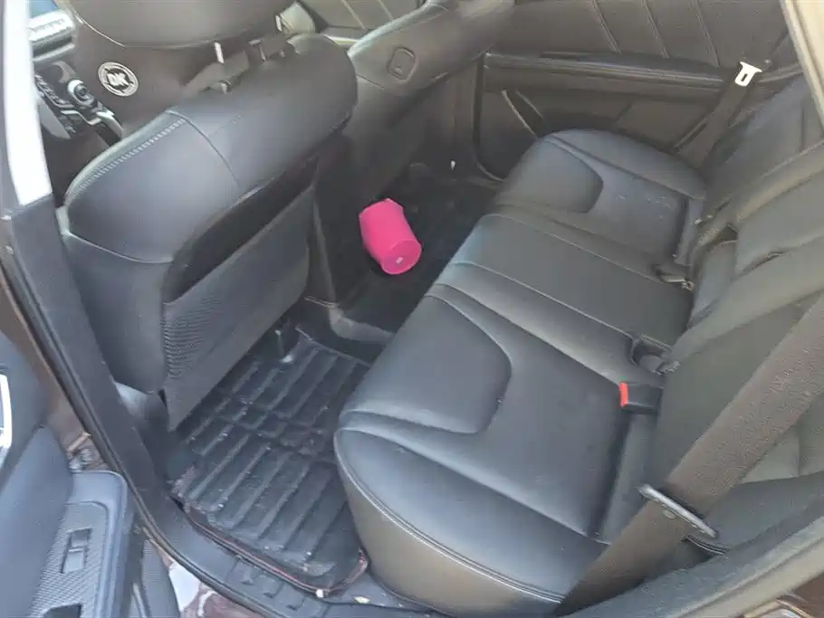 Luxgen Excellent 6 SUV