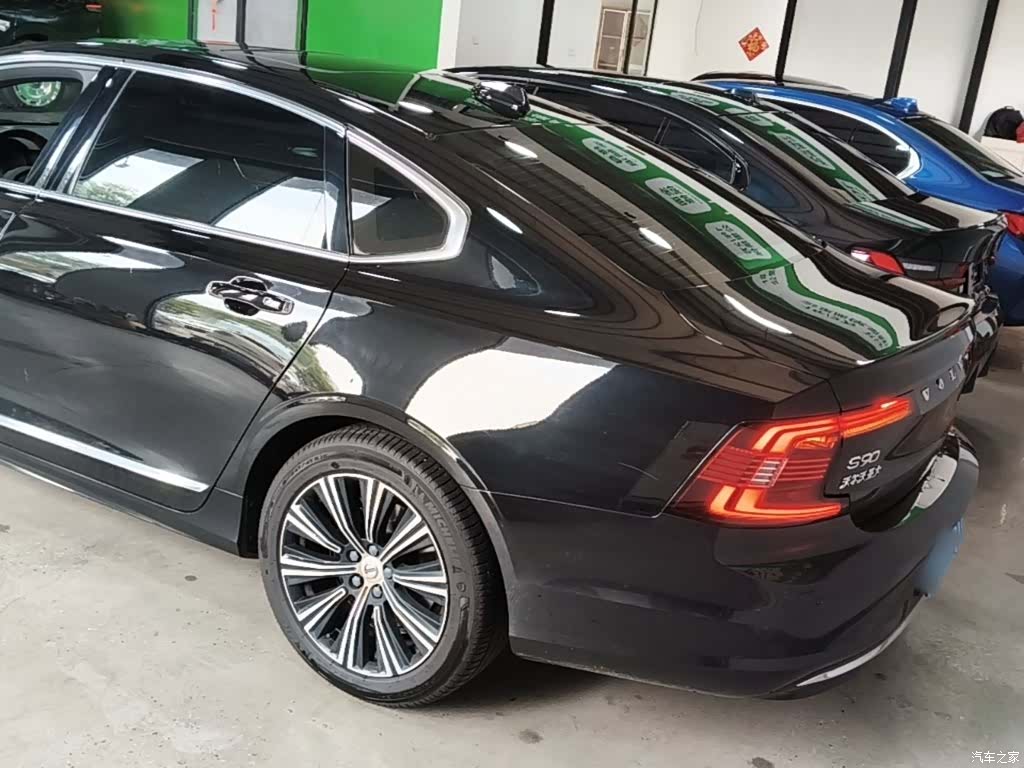 Volvo S90, 2020 все фото