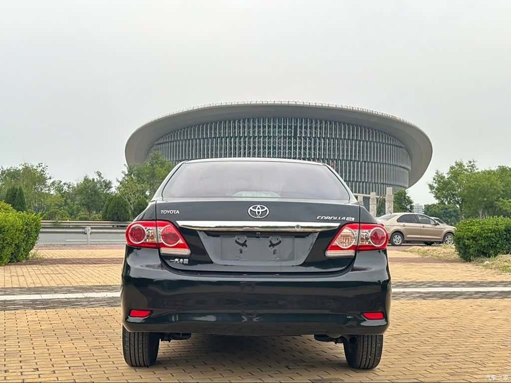Toyota Corolla, 2012 все фото