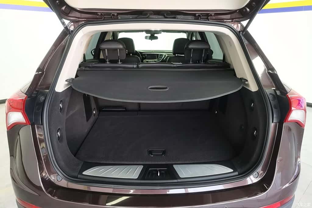 Buick Envision Plus, 2019 4
