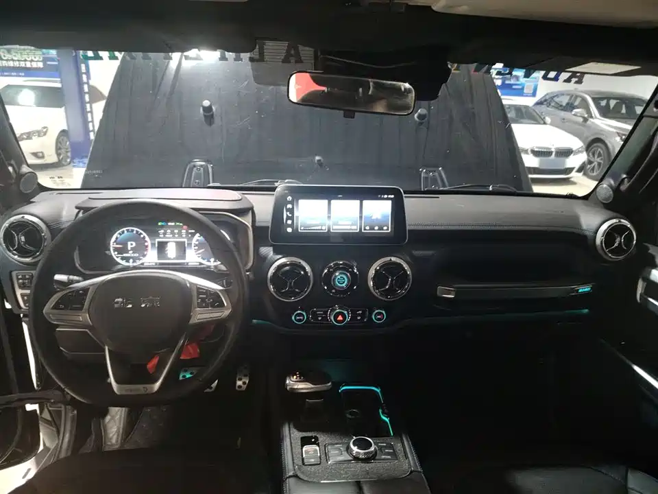 Beijing BJ40