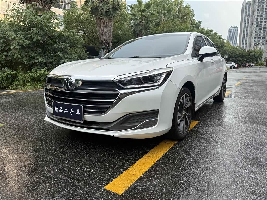 BAIC U7
