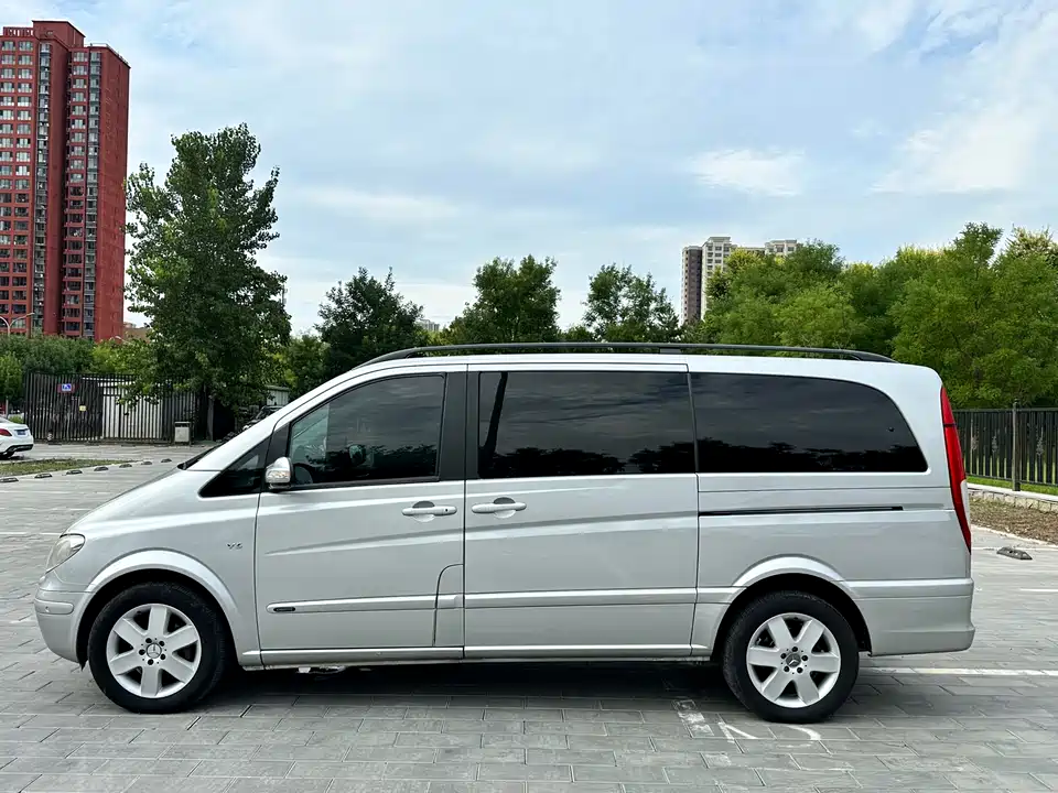 Mercedes-Benz Viano