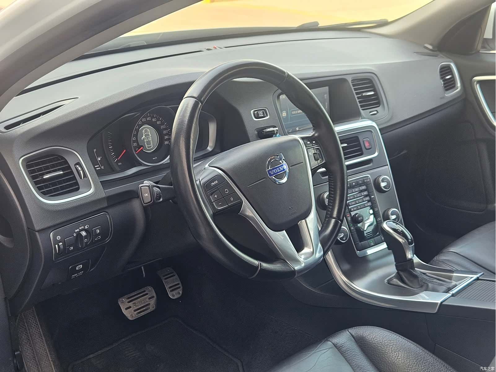 Volvo V60, 2013 8