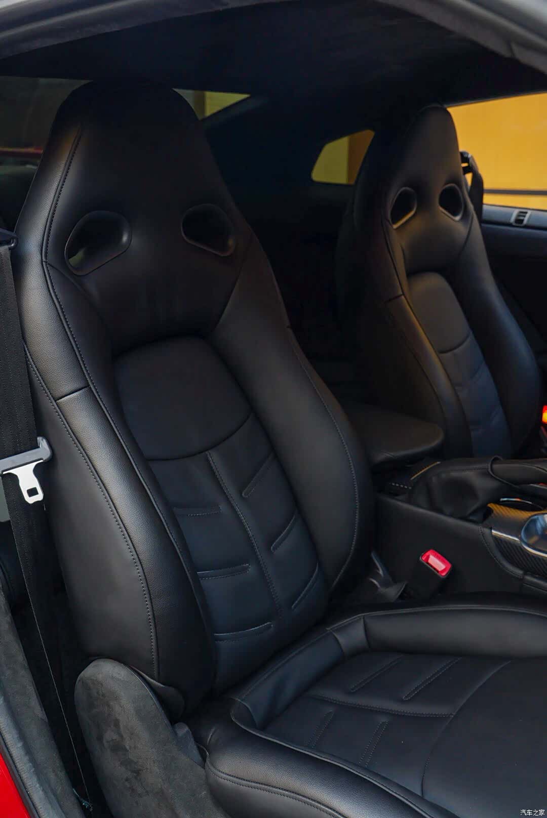 Nissan GT-R, 2018 16