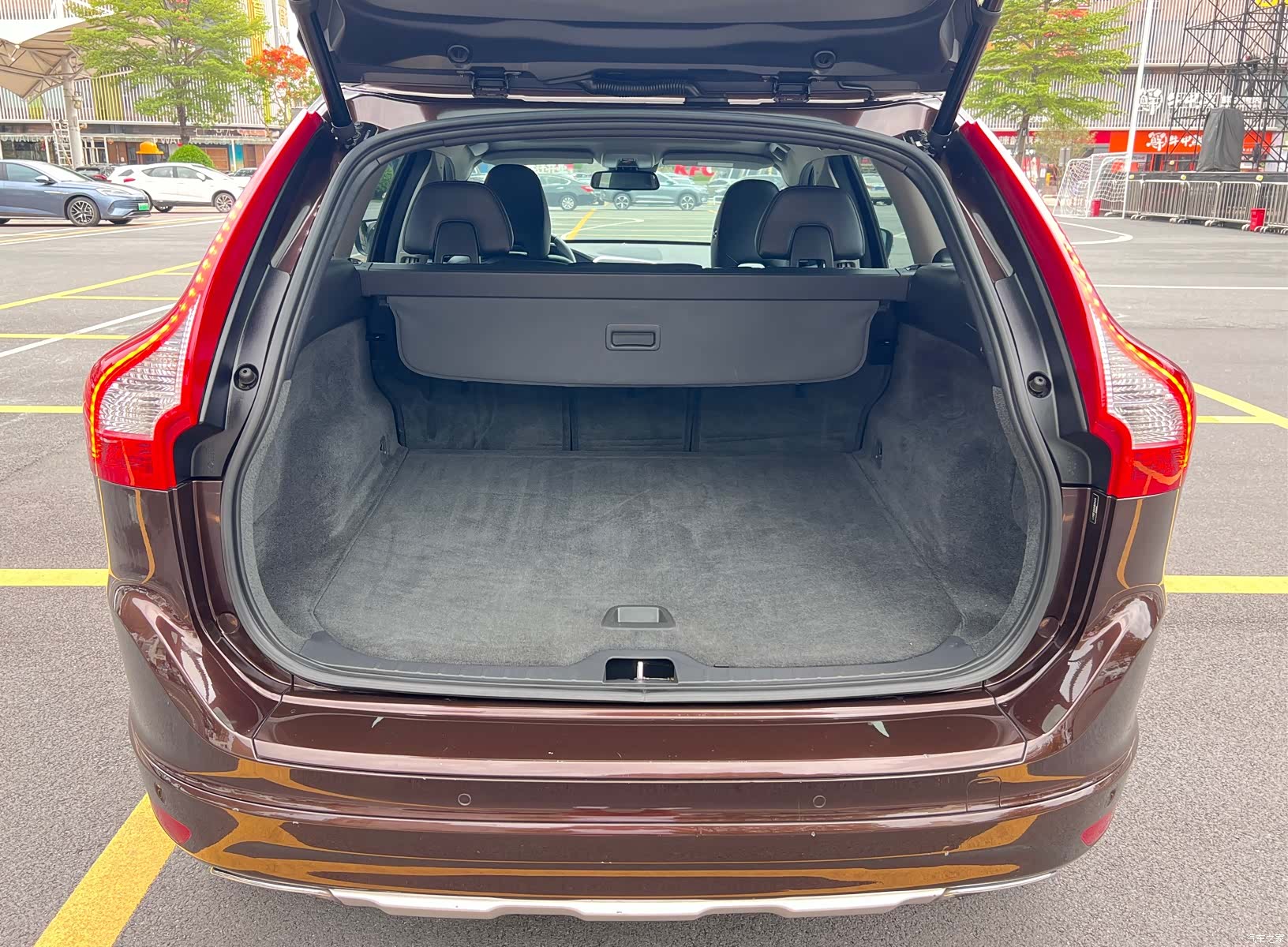 Volvo XC60, 2017 17