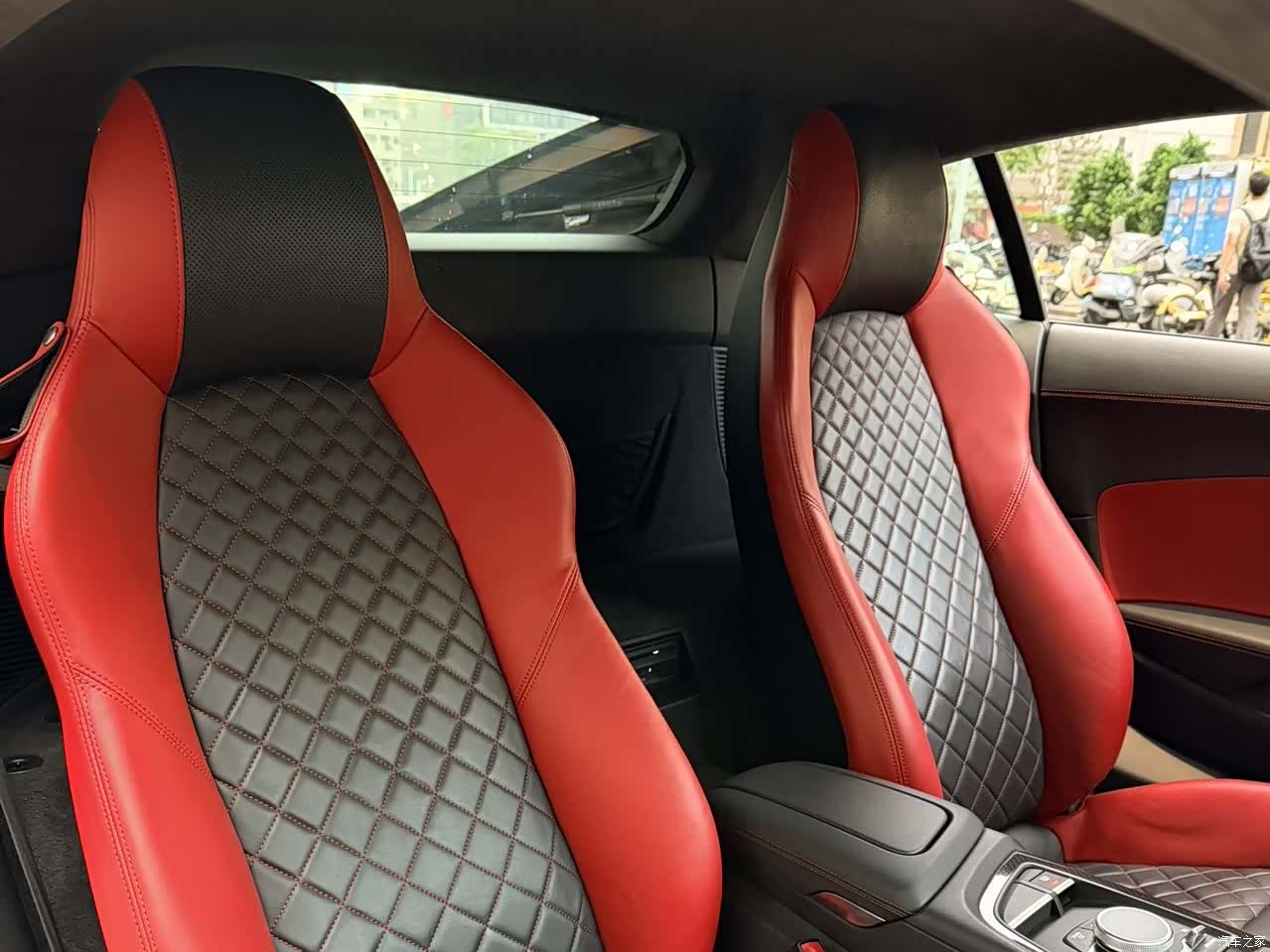 Audi R8, 2023 8