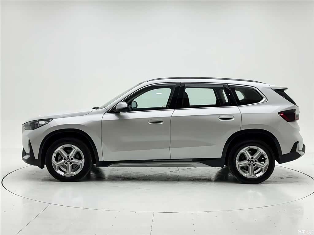 BMW X1, 2023 7
