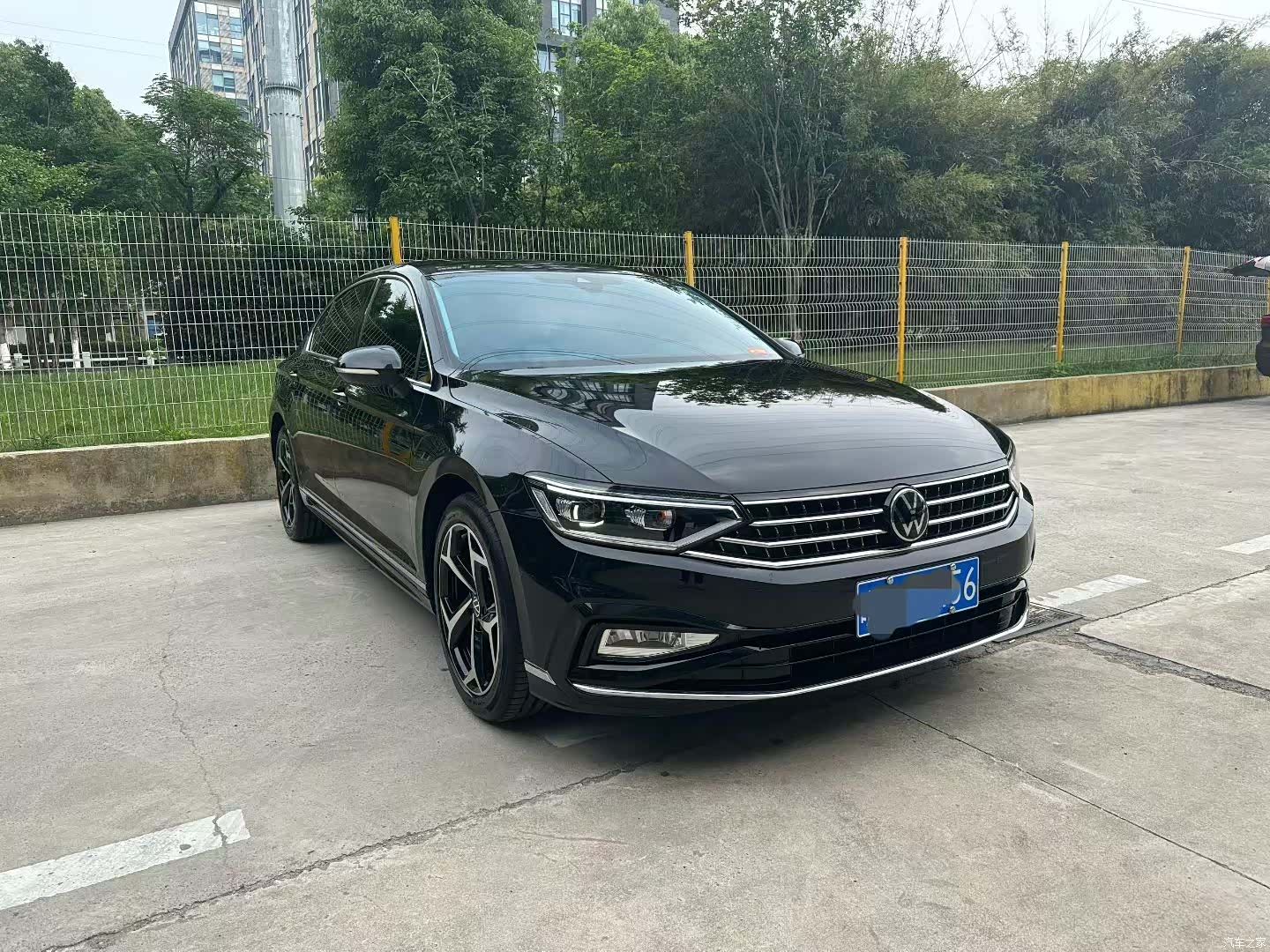 Volkswagen Magotan, 2025 3