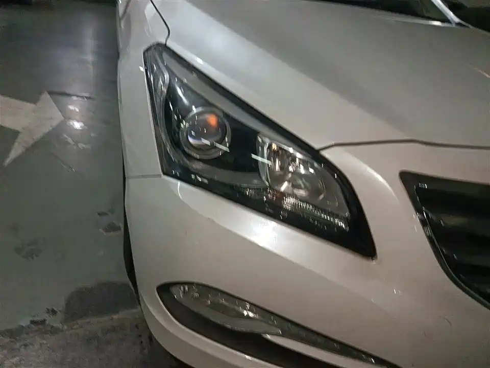 Hyundai Name picture