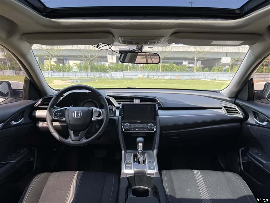Honda Civic, 2018 12