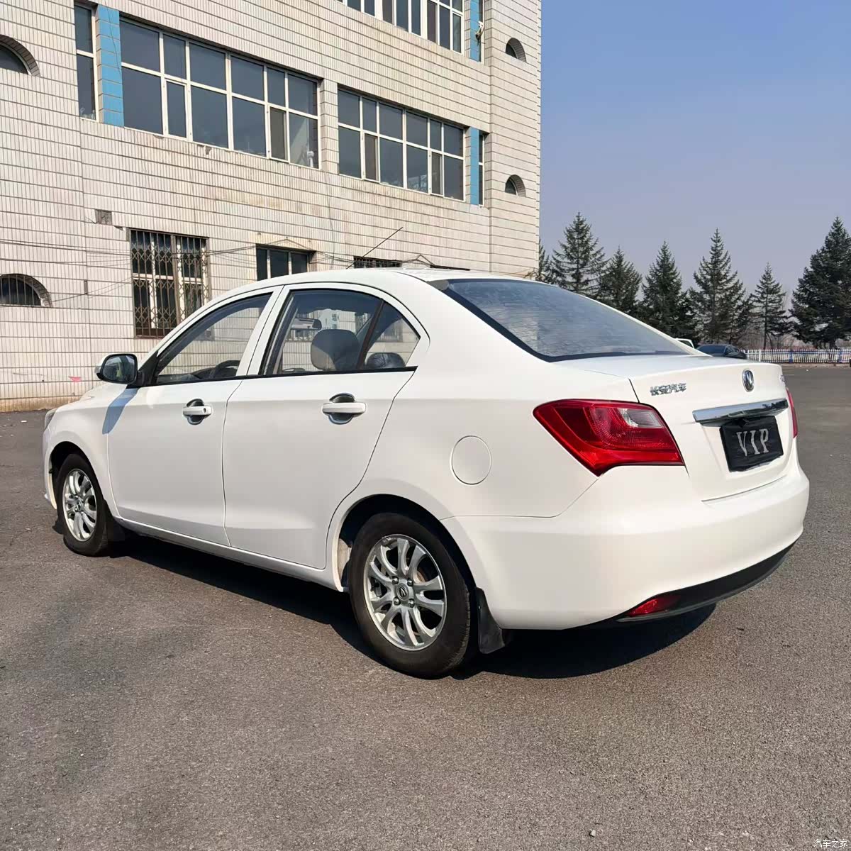 Changan V3, 2016 9