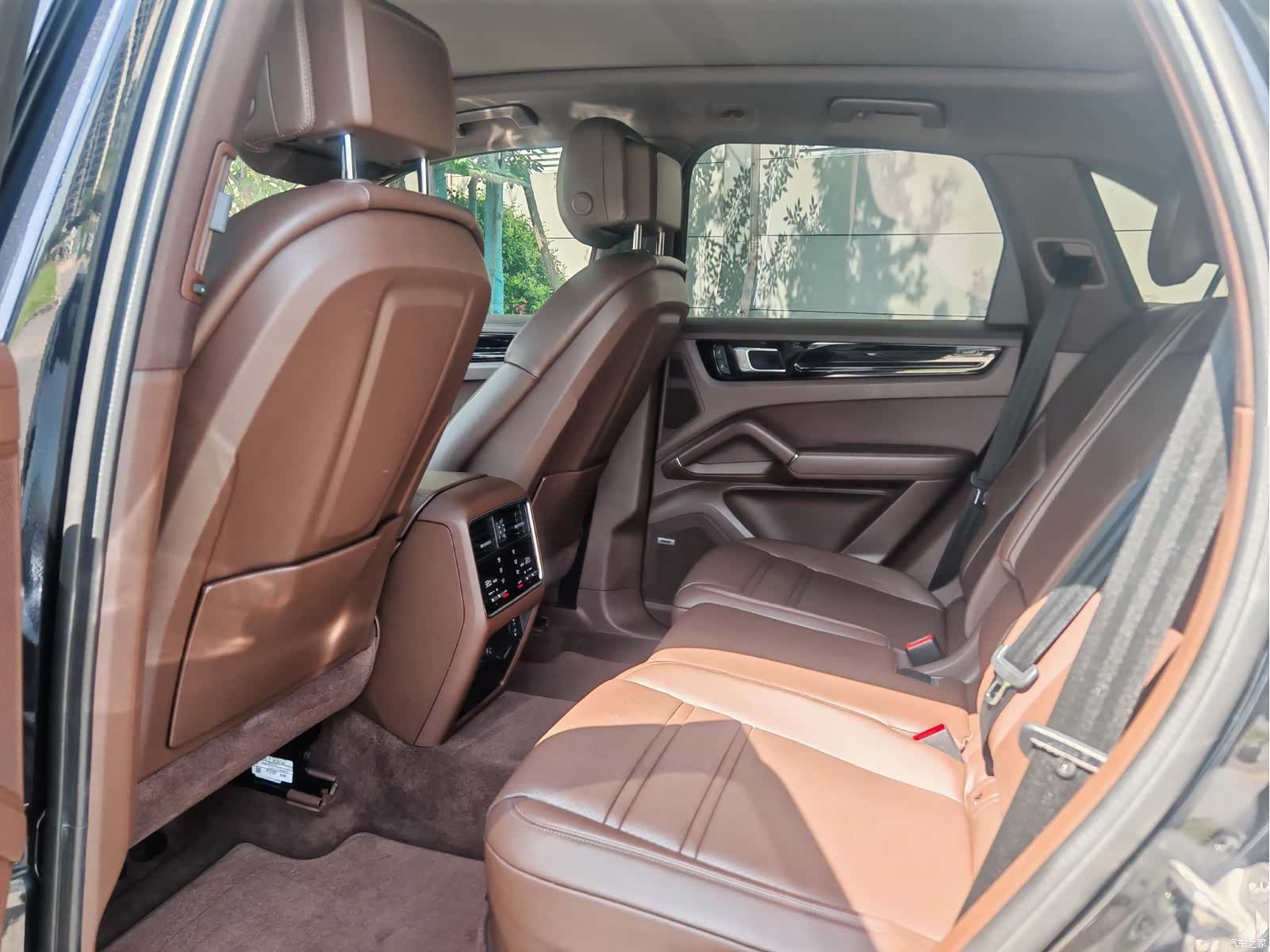 Porsche Cayenne, 2022 4