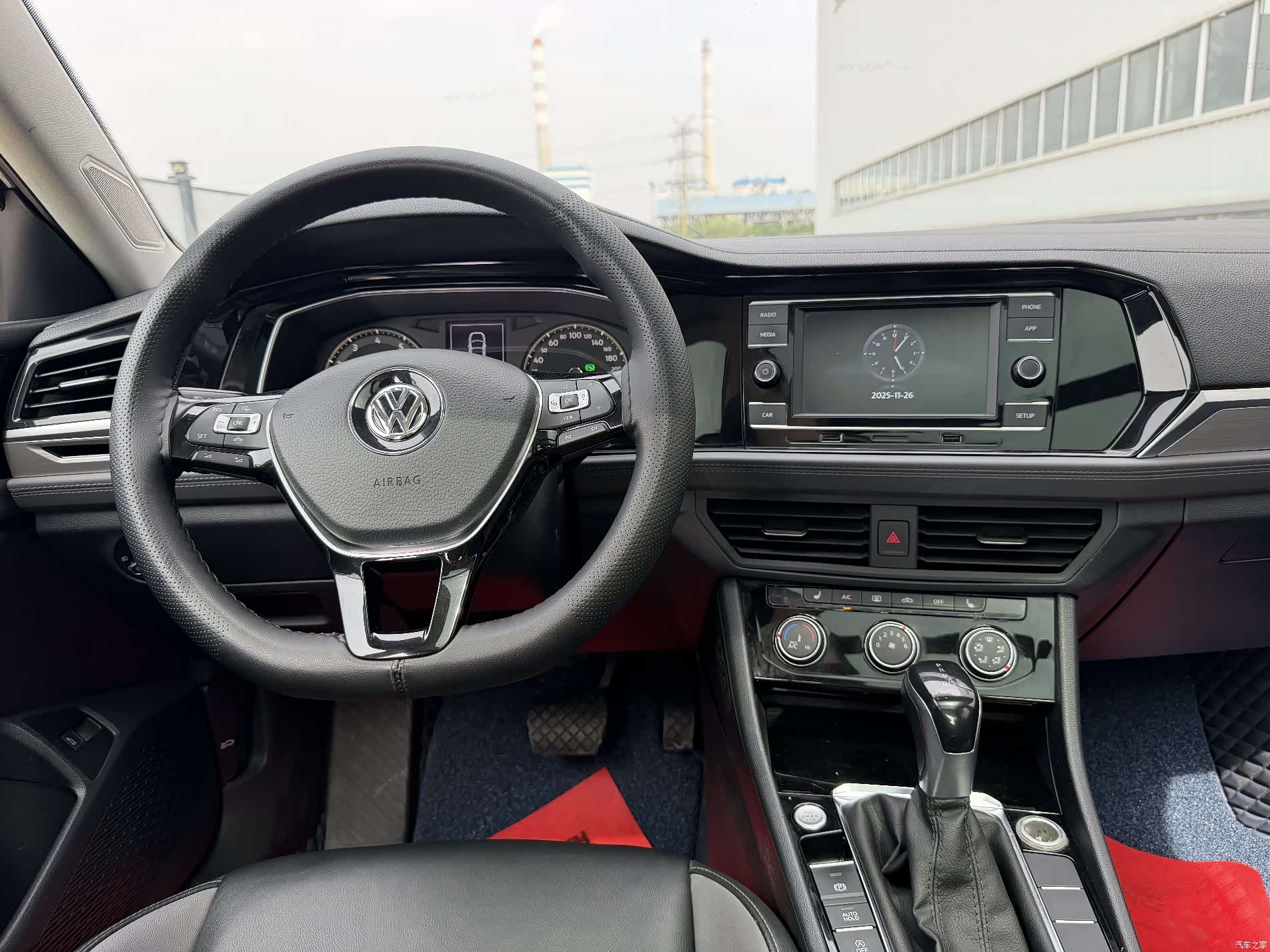 Volkswagen Sagitar, 2020 8