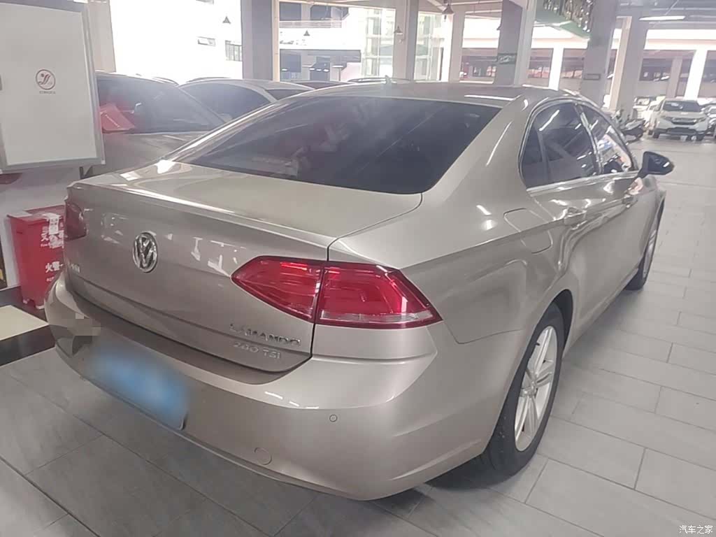 Volkswagen Lamando, 2016 7