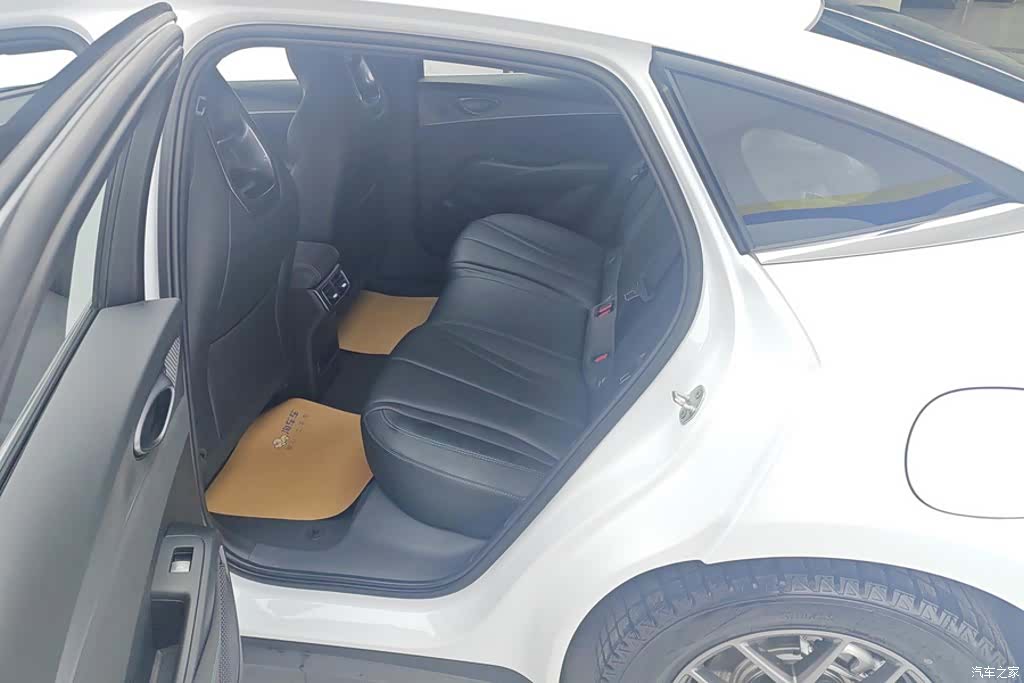 BYD Seal, 2025 11
