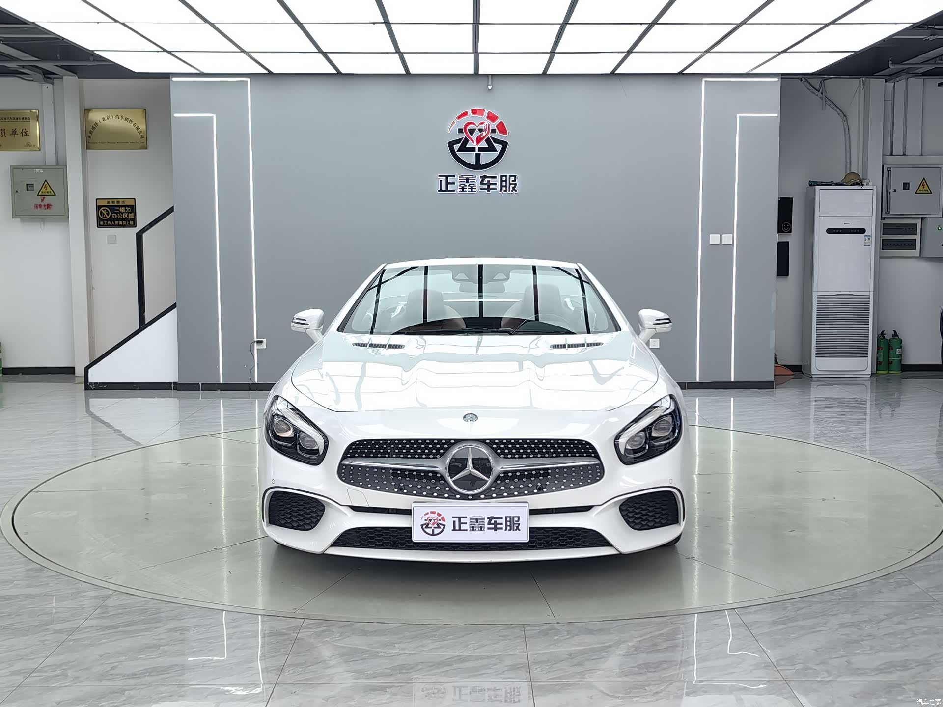 Mercedes-Benz SL, 2017 2