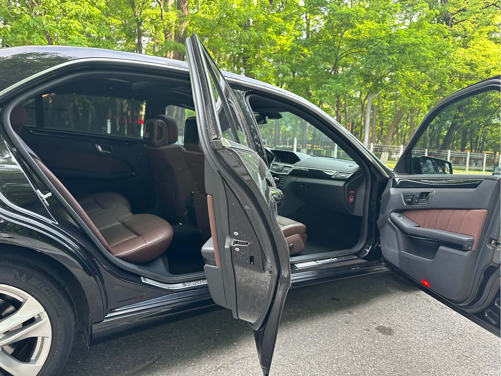 Mercedes-Benz E-Class, 2012 30