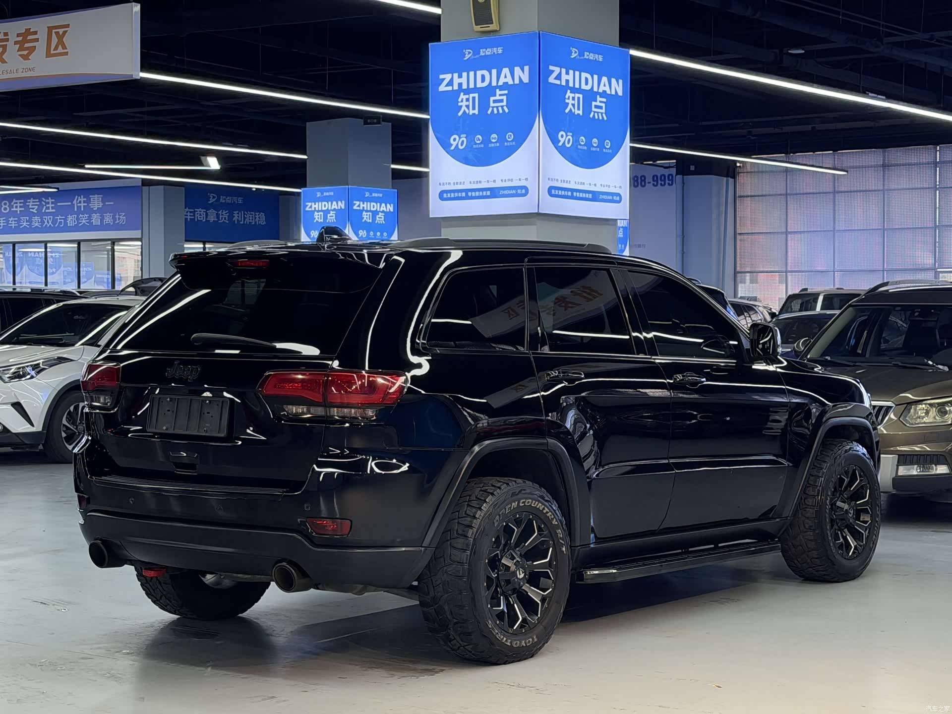 Jeep Grand Cherokee, 2016 18