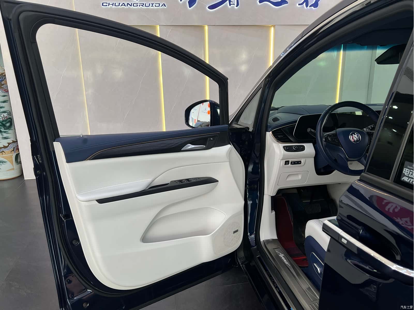 Buick GL8, 2021 13