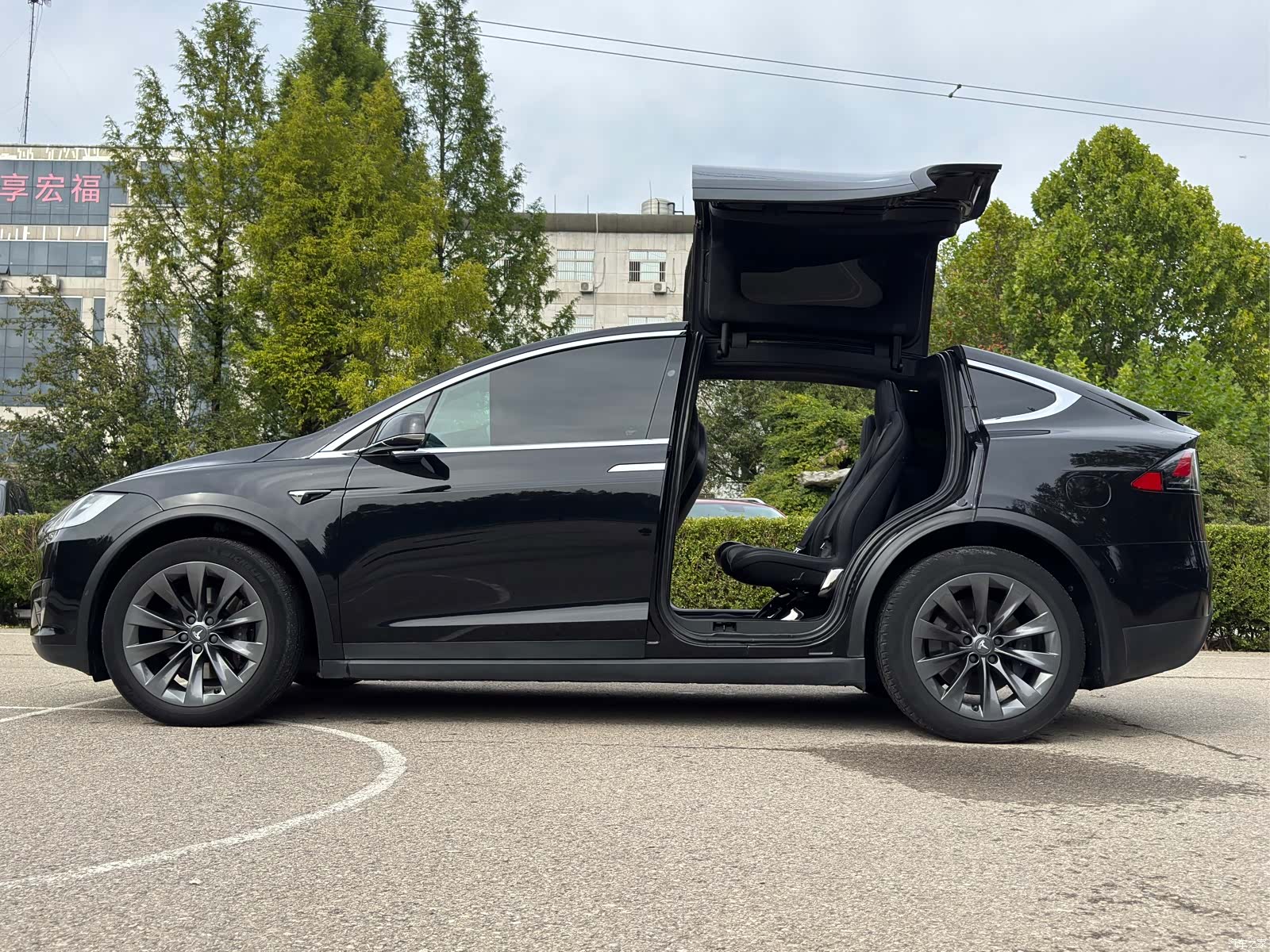 Tesla Model X, 2018 6