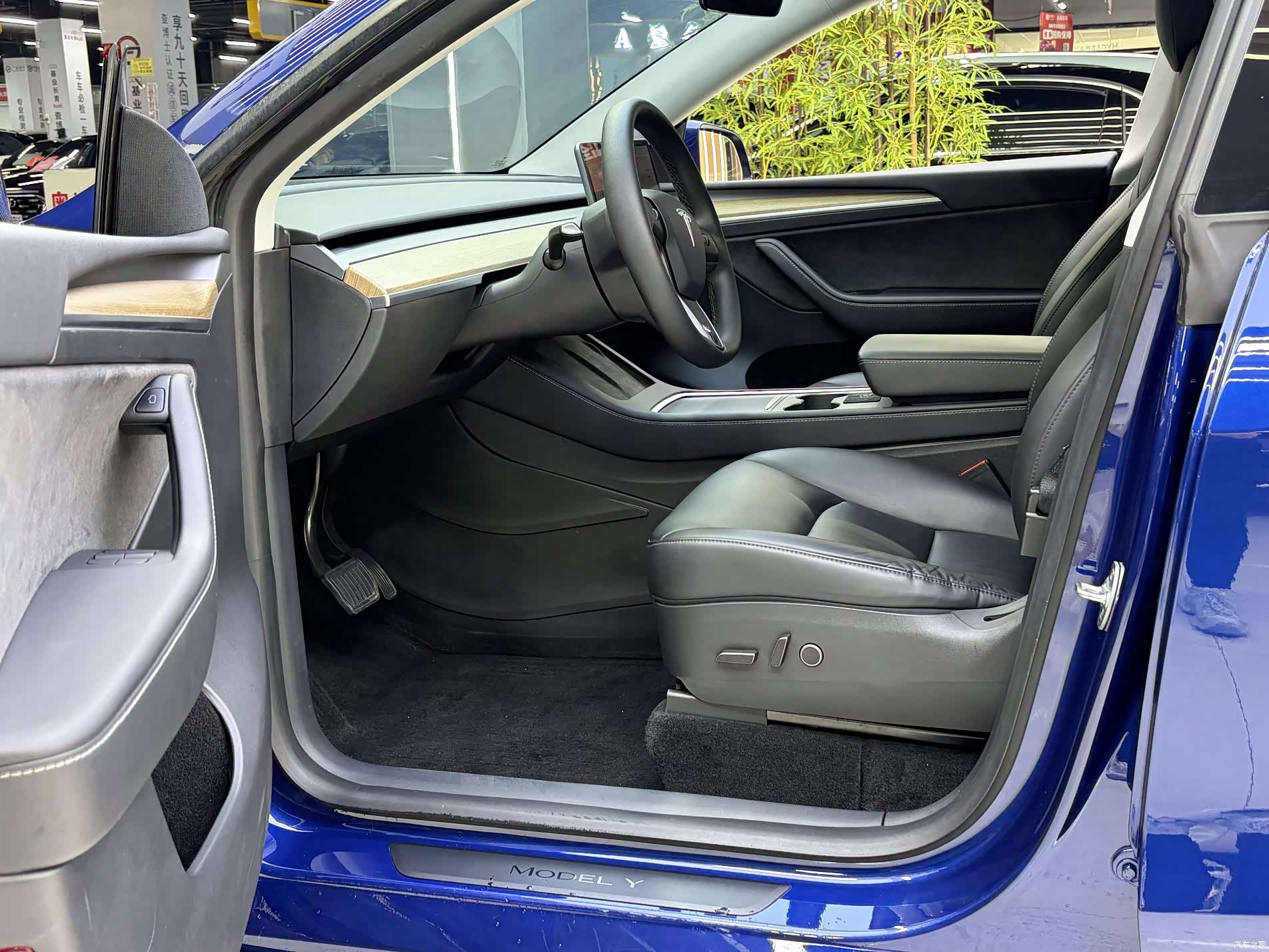 Tesla Model Y, 2022 6