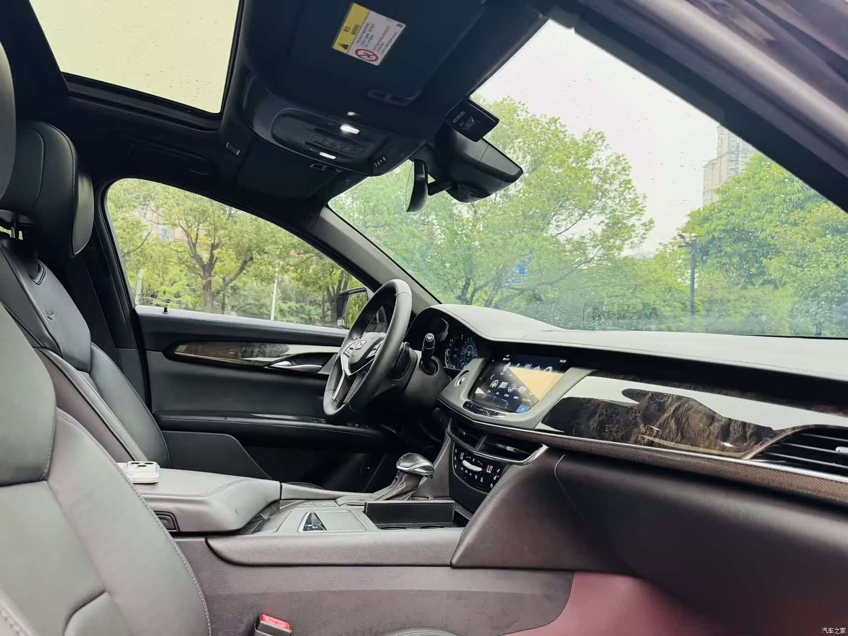 Cadillac CT6, 2018 11