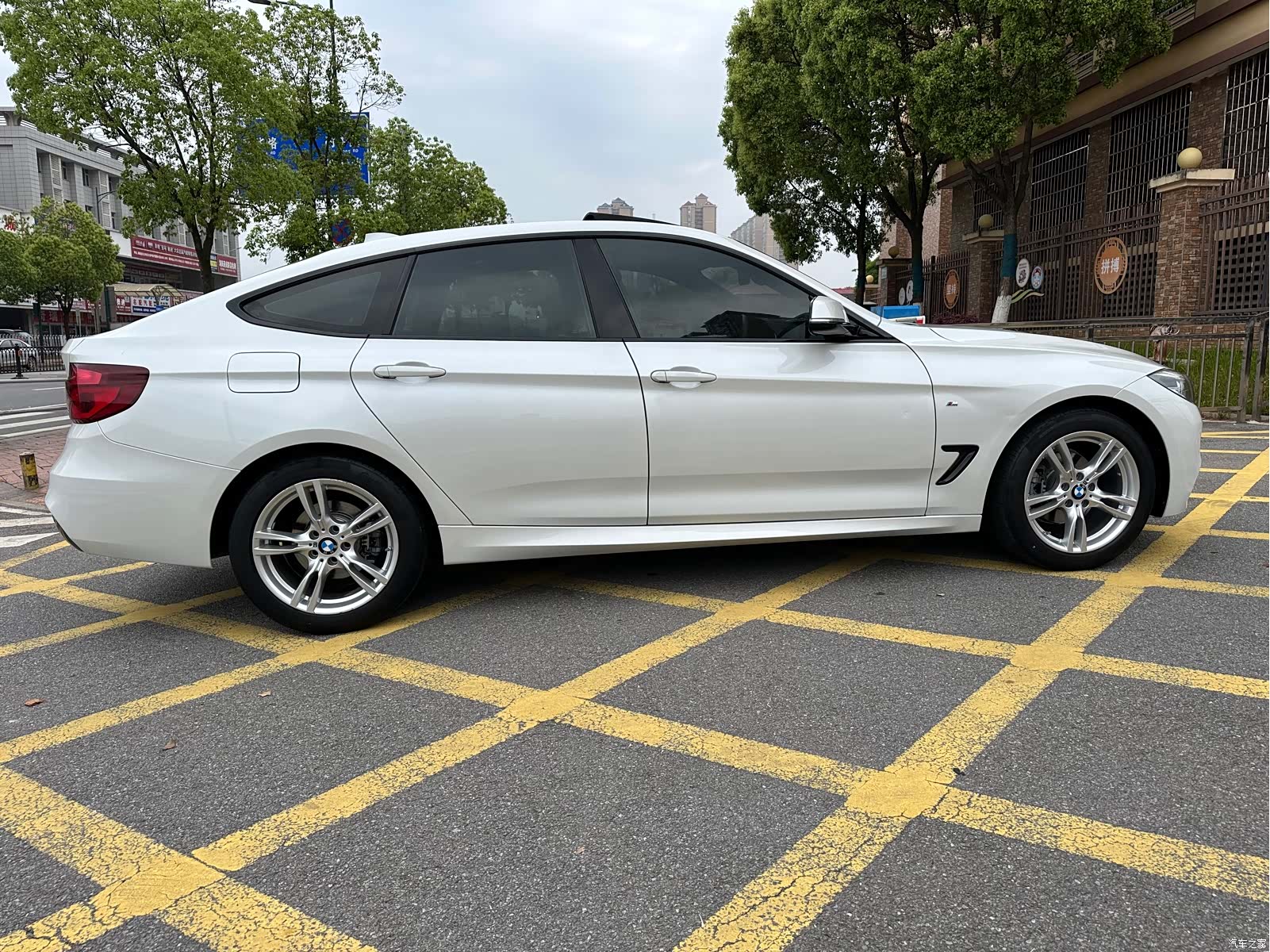 BMW 3 Series, 2021 6