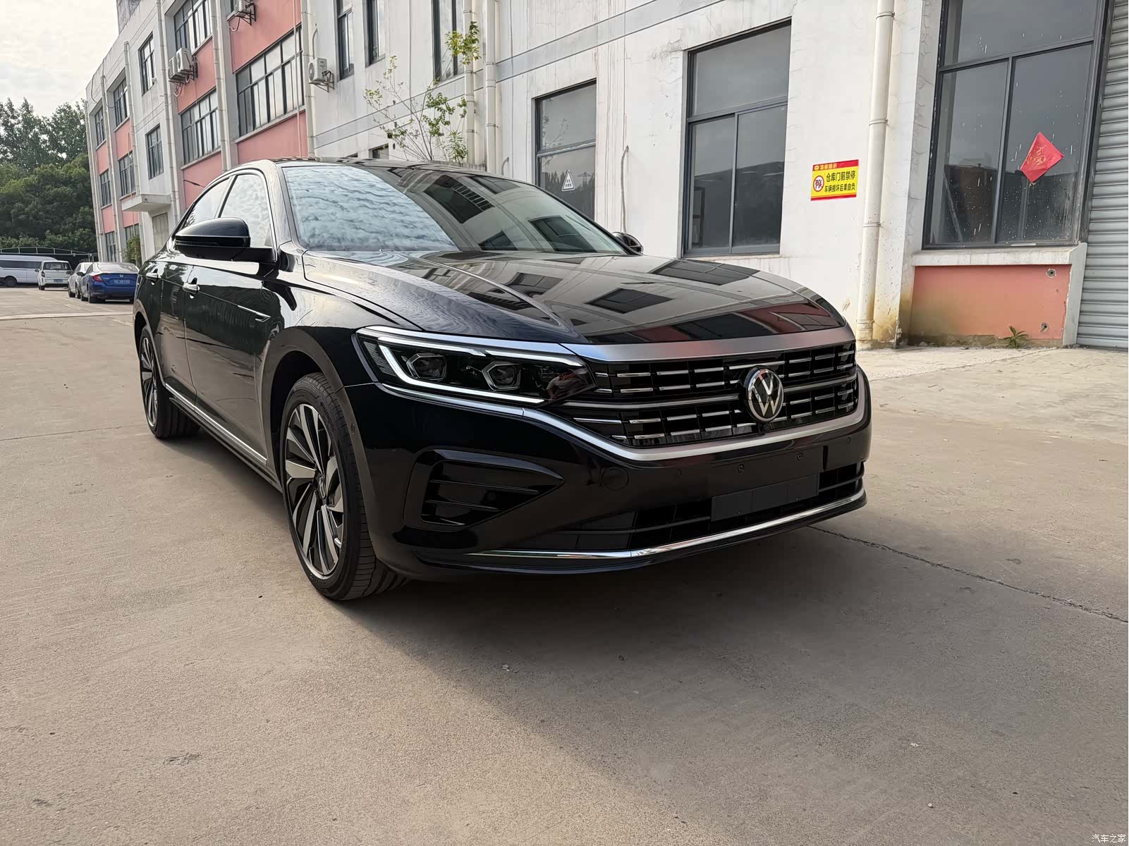 Volkswagen Passat, 2025 2