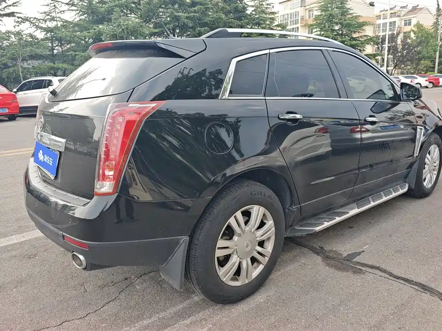 Cadillac SRX