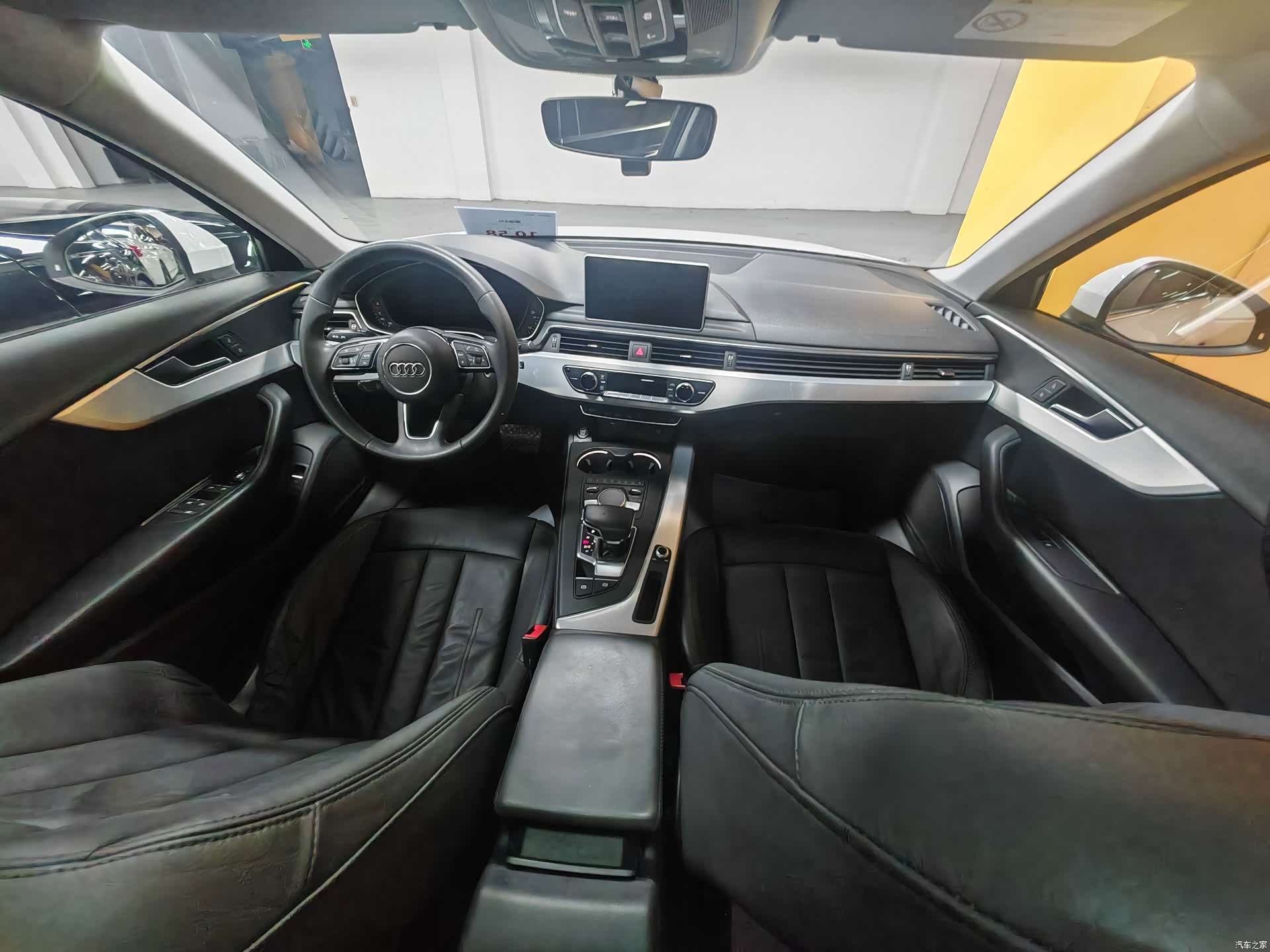 Audi A4L, 2019 8