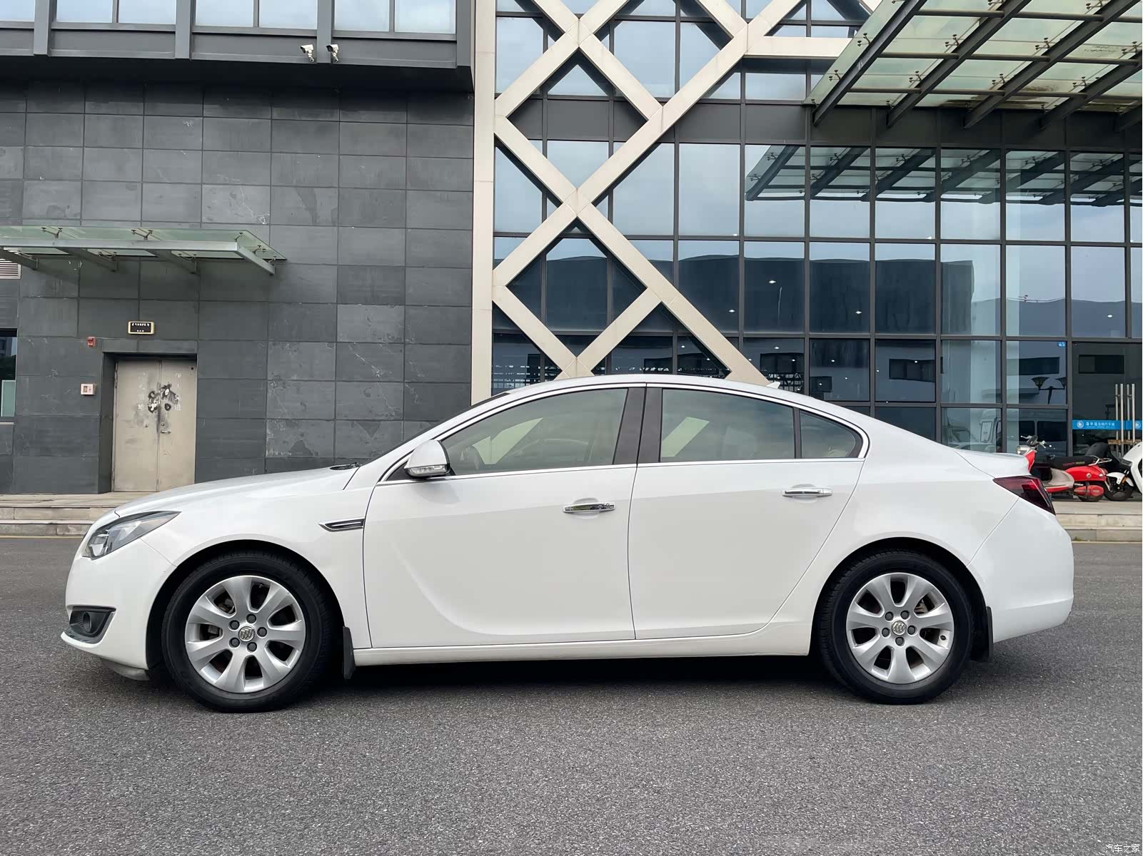 Buick Regal, 2014 все фото