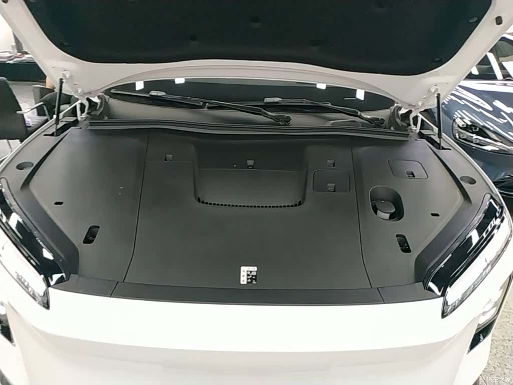 NIO ES6, 2025 20