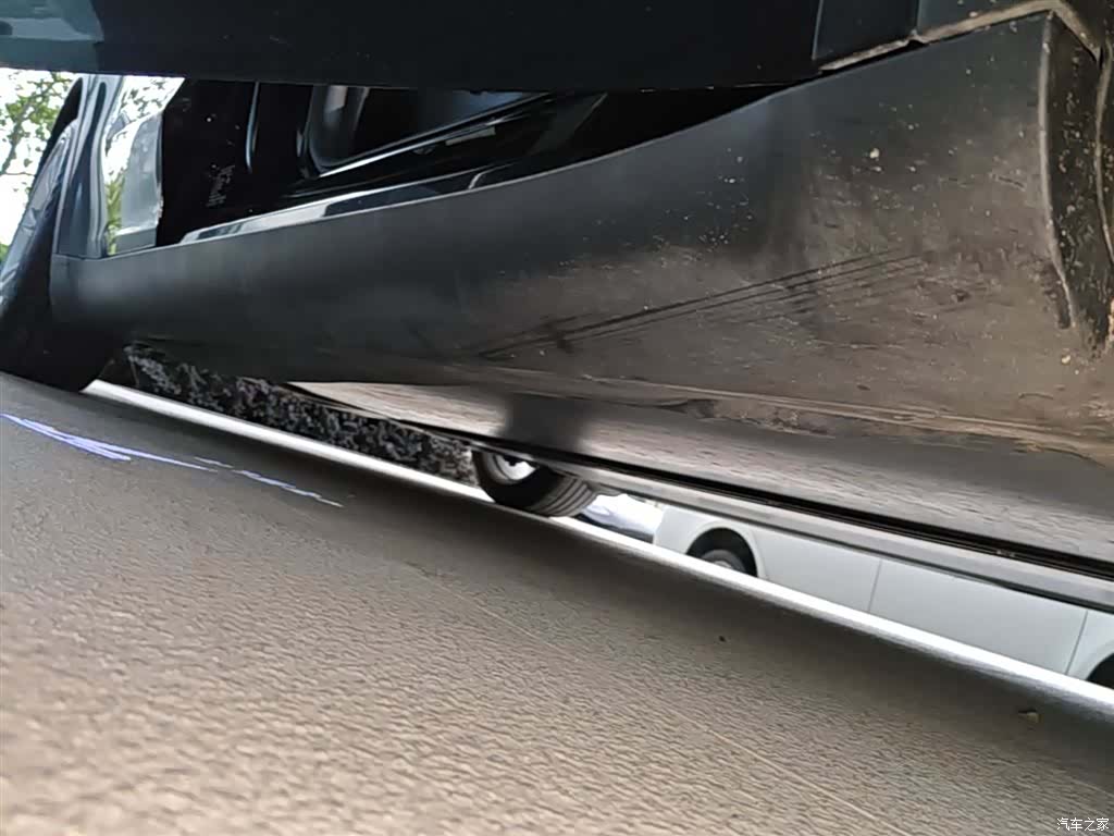 Tesla Model Y, 2023 21