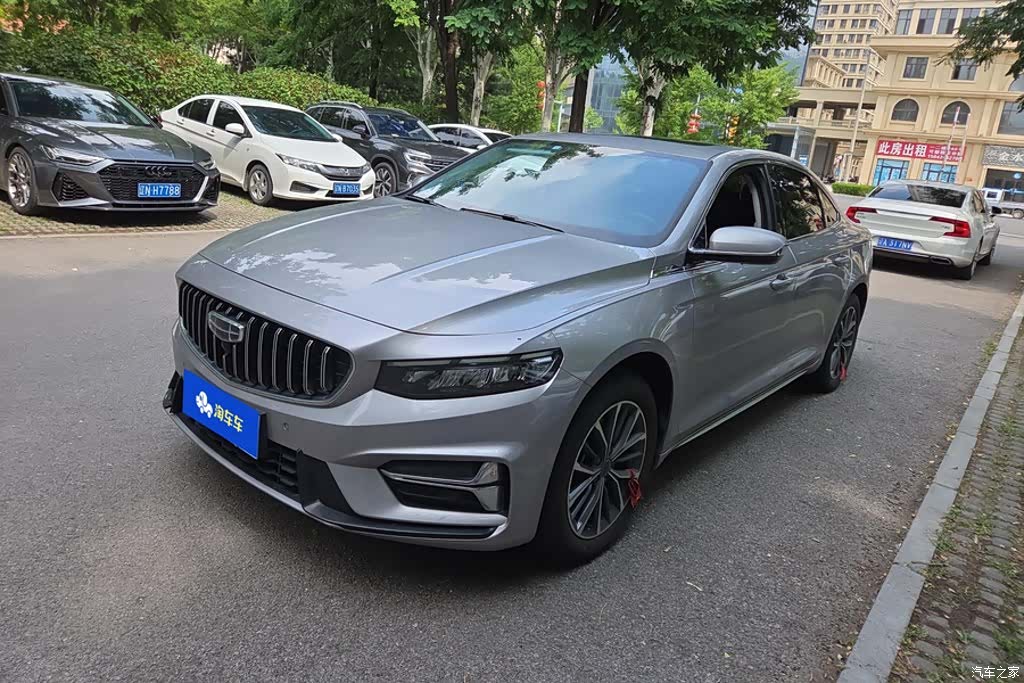 Geely Preface, 2022 1