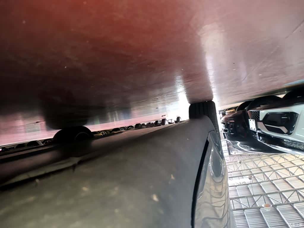 Tesla Model Y, 2023 21