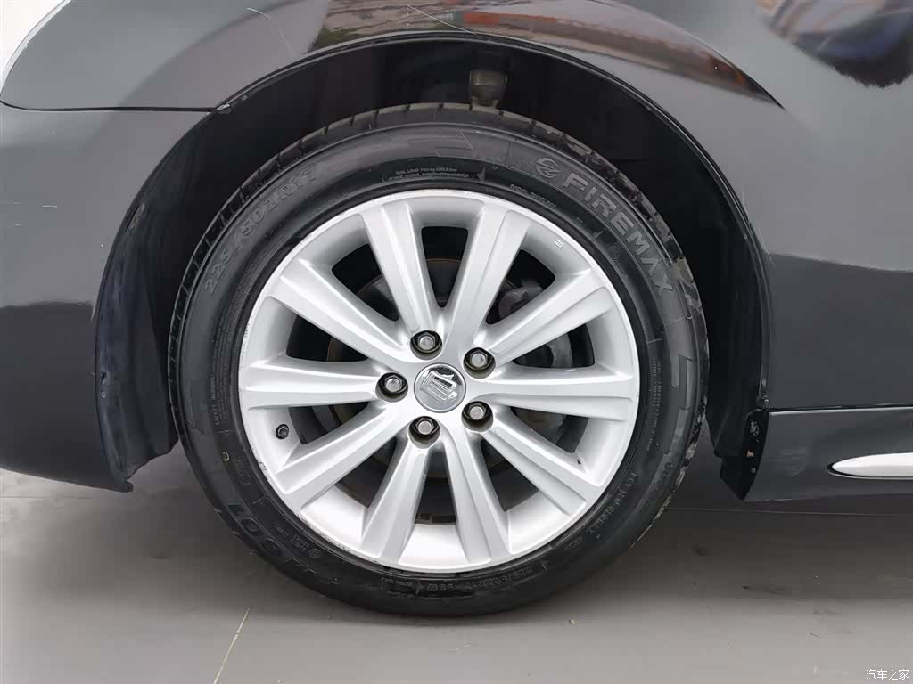 Toyota Crown, 2010 17