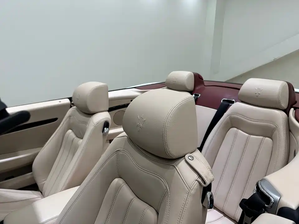 Maserati GranCabrio
