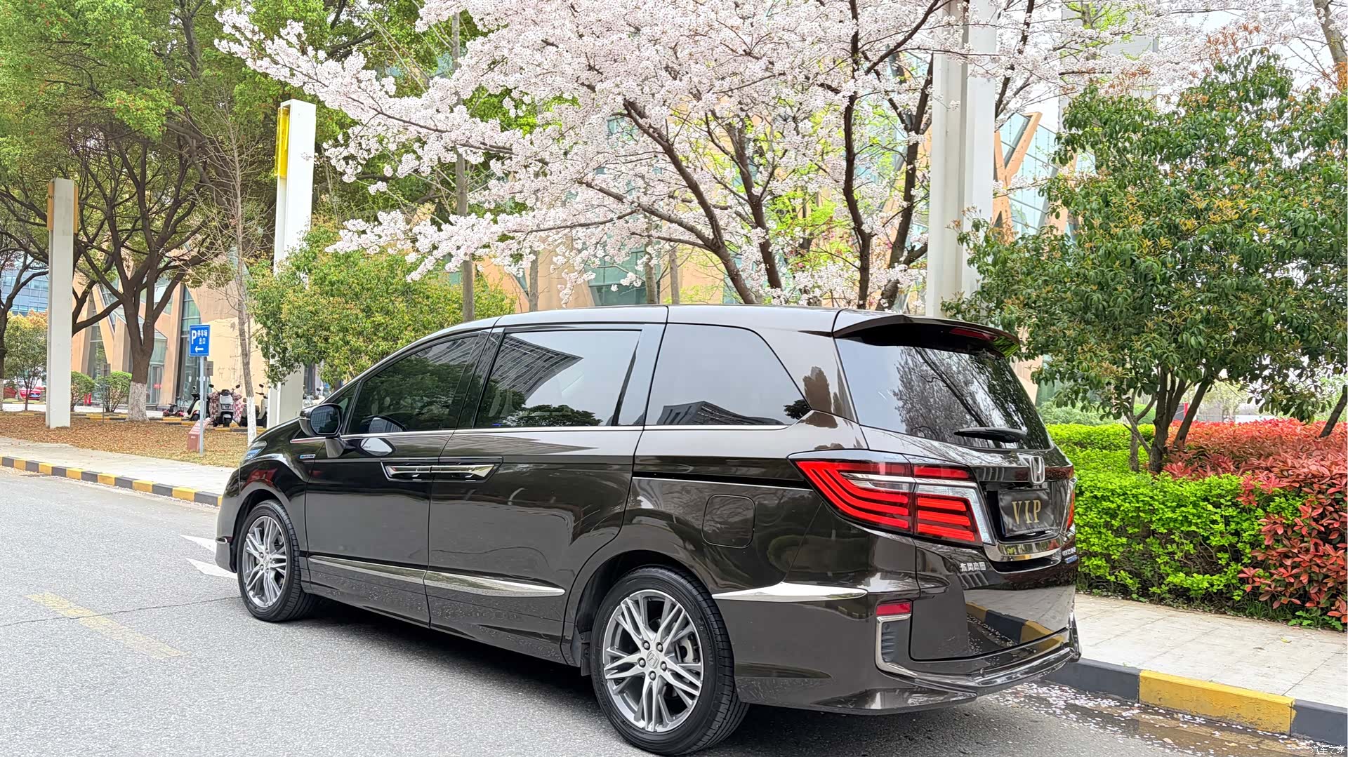Honda Elysion, 2021 все фото