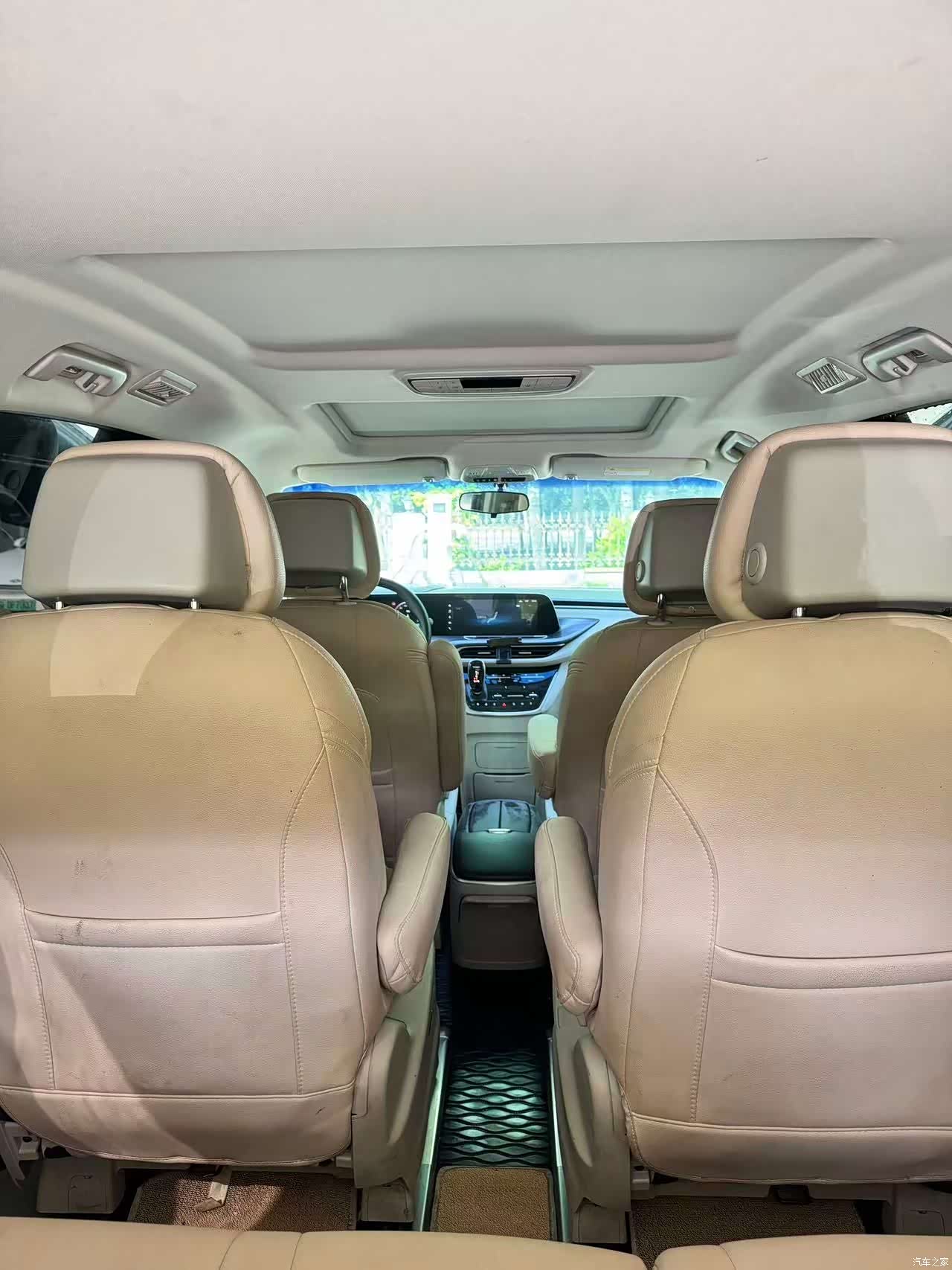 Buick GL8, 2022 9
