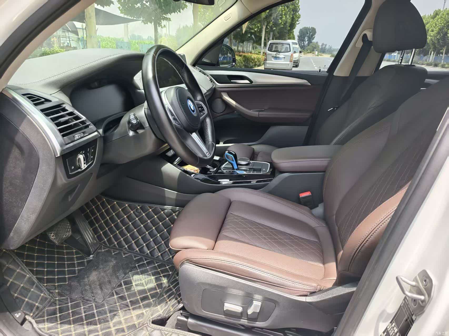 BMW iX3, 2022 все фото