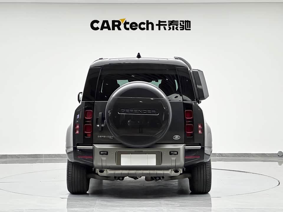 Land Rover guard
