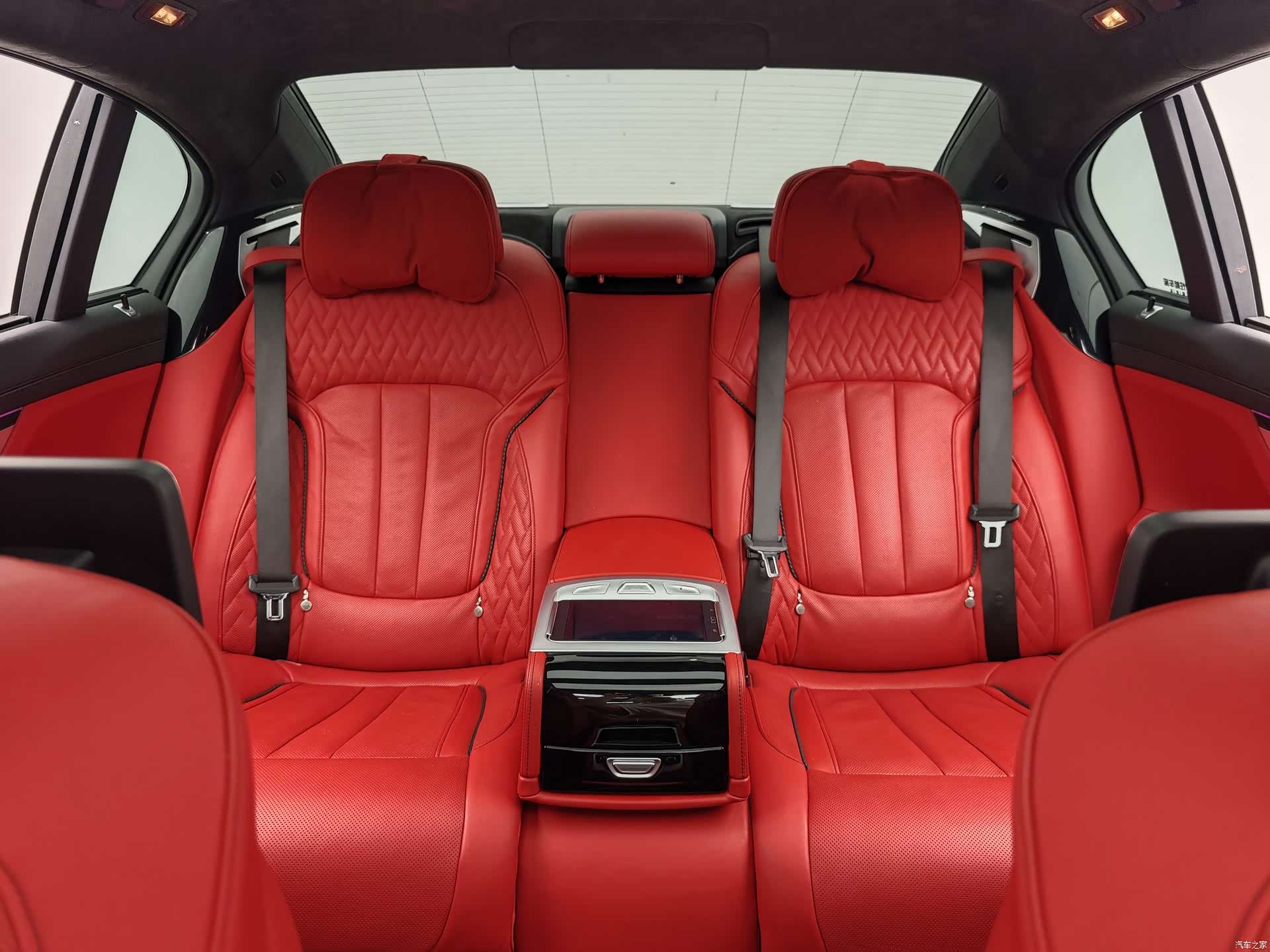 BMW 7 Series, 2018 17