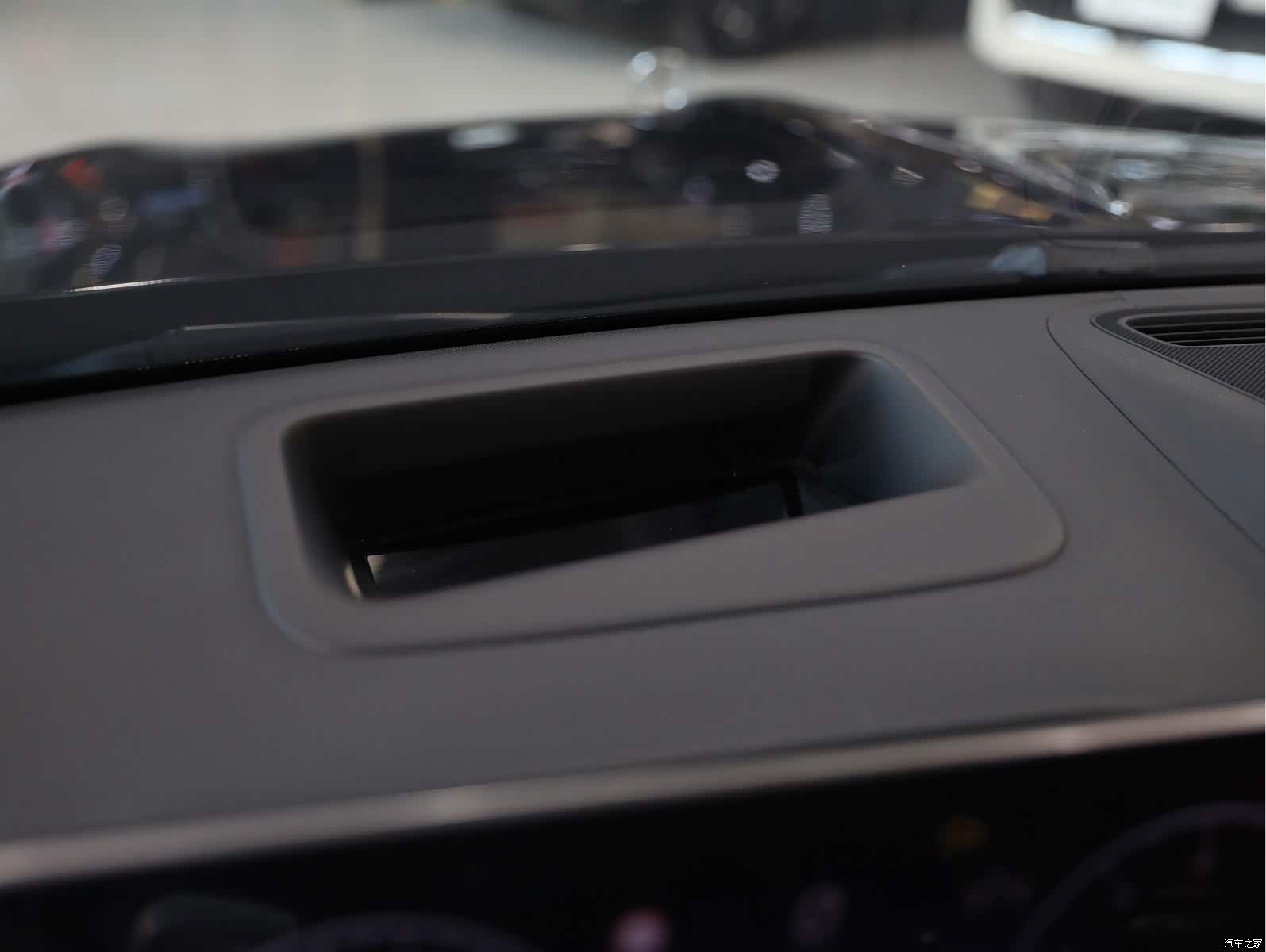 Maybach S-Class, 2021 6