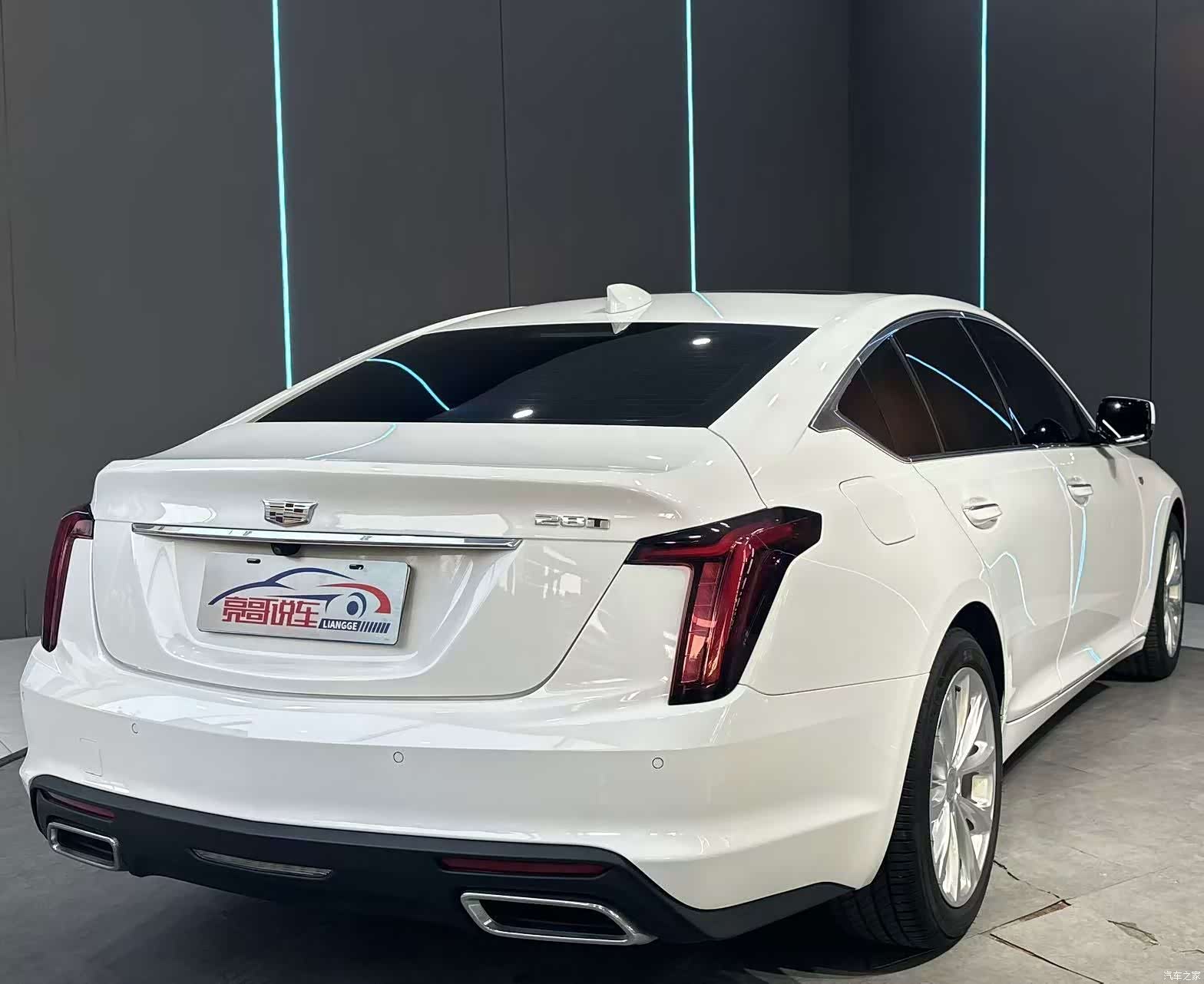 Cadillac CT5, 2022 6